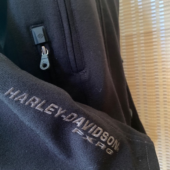 Harley Davidson Women's FXRG motorcycle Riding Jacket size 4-6 - Picture 9 of 16